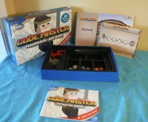 2015 Think Fun Code Master Programming Logic Game COMPLETE Board Game - Picture 1 of 7