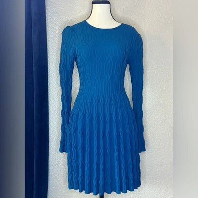 Vestido Bebe Azul Plisado Acanalado Manga Larga | Talla M Foto 1 de 4