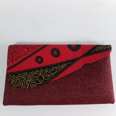 Винтажный женский клатч-конверт красный с абстрактным богемным узором - Изображение 1 из 4