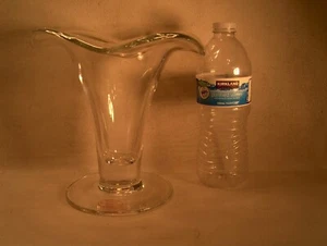 VITROMETAN ROMANIAN HANDMADE VASE - Picture 1 of 4