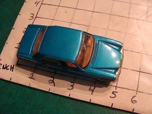 Vintage Vehicle: CORGI Mercedes-Benz 240 D, cracked windshield - Picture 1 of 6