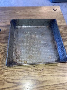 Ovenex Perfect Bakeware Pan 7"x 7"x 1-1/2" Made in USA - Picture 1 of 3