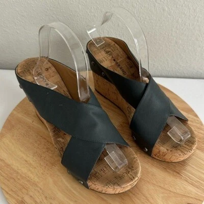 Lucky Brand 女式 Mykayla 坡跟凉鞋 - 黑色 8.5 米 - — 第 1/4 张图片