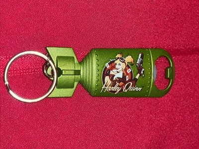 Llavero de metal Harley Quinn Bombshell abrebotellas - 3,75 pulgadas - DC Comics Foto 1 de 4