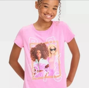 Barbie Short Sleeve Girls Graphic T-Shirt Size L Pink - Free Shipping 📬 NWT 🆕️ - Picture 1 of 5
