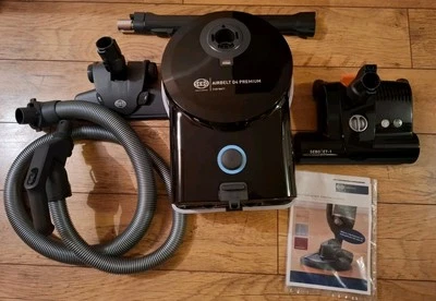 Sebo Airbelt D4 Premium Bagged Vacuum with ET-1 Powered Carpet Brush Head & Bags - Image 1 of 4