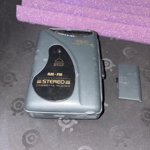 Reproductor de casete de sonido Lenoxx AM/FM estéreo modelo 919 vintage/SIN PROBAR/TAL CUAL - Imagen 1 de 8
