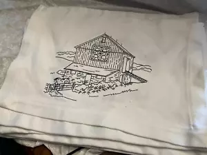set pf 5 placemats. Black embroidery on white linen. 16 x 11 in - Picture 1 of 6