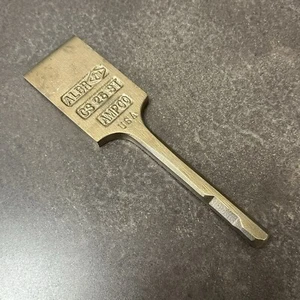 Ampco Safety Tools CS-25-ST Scalpello Pneumatico per Bilanciere, Non Scintillante, 2" x 7-3/4" - Foto 1 di 3
