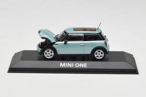 MINI003 Mini One Light Green with Light Green Rooftop Minichamps 1/43 - Foto 1 di 4