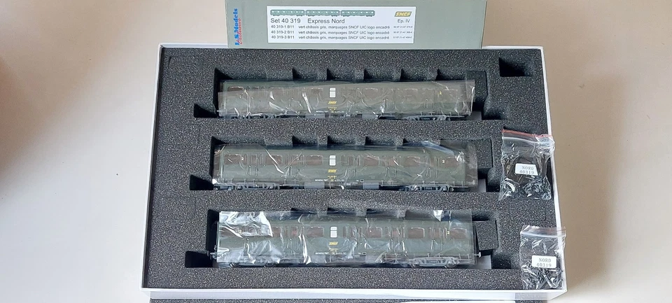 SNCF LS MODELS SET 3 VOITURES *EXPRESS NORD* HO*DC  40319 - Photo 1/4