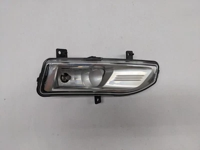 Faro antiniebla izquierdo conductor Nissan Rogue 2017-2020 Foto 1 de 4