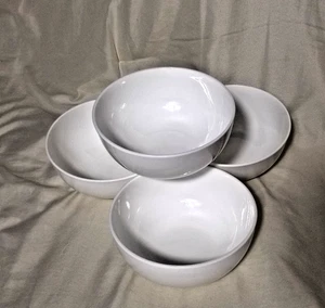 Mikasa Bone China LAUSANNE White Soup / Cereal Bowls - Set of Four - Picture 1 of 4