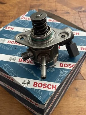 Bomba de combustible de alta presión Porsche (Cayenne 958)  Foto 1 de 3