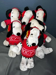 Vintage 1972 Macy's Snoopy 20" plush Christmas Sweater Lot Of 6 ( READ ) - Picture 1 of 6