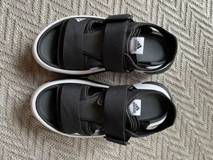 Adidas Mehana Platform Sandals Women’s Size 8 Black And White Worn Once! - Picture 1 of 8