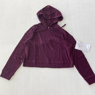 NUEVO SO (Kohl's) Juniors Talla PEQUEÑA Suave Recortado Acogedor Suéter Sudadera con Capucha Top Foto 1 de 4