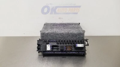 14 MERCEDES BENZ G63 AMG W463 CAIXA DE FUSÍVEIS FRONTAL INTERIOR CABINE 1665402350 - Imagem 1 de 4