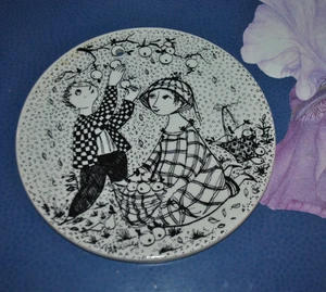 Placa de pared/remache Bjørn Wiinblad OCTUBRE PARADIS empresa danesa Nymølle. - Imagen 1 de 3