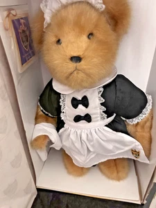 "Oso de peluche clásico Beverly Hills nuevo en caja 16"" traje de criada peluche coleccionable con caja" - Imagen 1 de 13