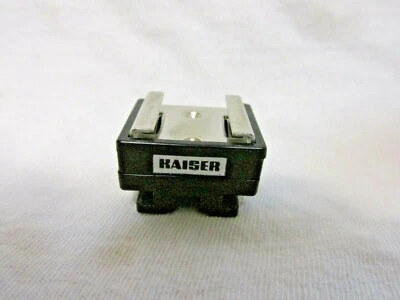 KAISER 1301 FLASH SHOE ADAPTER HOT FLASH SYNCHRO PC SYNC 1/4" THREAD MOUNT K1301 - Image 1 of 3