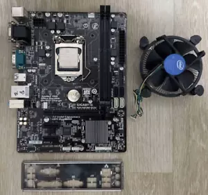 Combo Gigabyte GA-H81M-D2V Motherboard with i5-4690 CPU & CPU Cooler - Picture 1 of 4