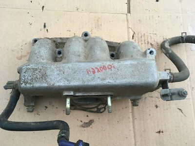 Colector de admisión superior Mazda B2600i B2600 1992 OEM 2,6 L Plenum Foto 1 de 4