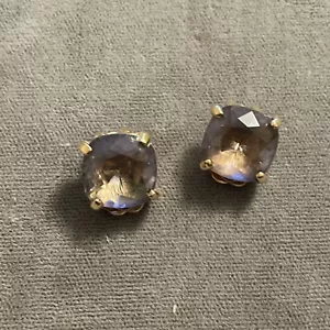 Vintage SWAROVSKI Signed Gold Tone Purple Crystal Earrings Clip - Picture 1 of 4