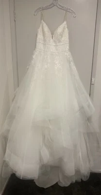 Wedding Dress Size 10- Stella York New/sample 6918 No Tariffs! - Image 1 of 4