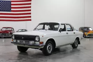 1990 GAZ Volga - Picture 1 of 12