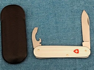 1980s VTG New Old Stock Victorinox Bantam Ribbed Alox Red Cross Shield SAK NOS - Picture 1 of 6