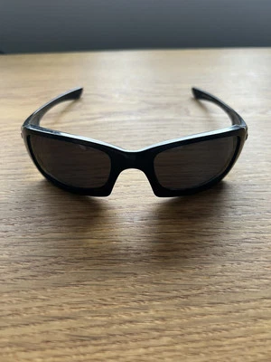 Oakley OO9238-11 Fives Squared Sunglasses for Men - Polished Black - Image 1 of 4