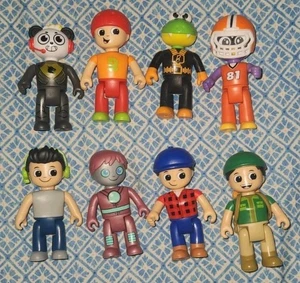 Lotto misto 8 figurine Ryans World da collezione bundle giocattoli puliti - Foto 1 di 6