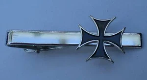 Maltese Cross Quality Enamel Tie-pin - Picture 1 of 1