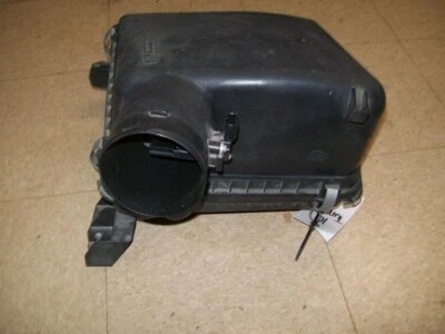 2010-2014 Toyota Tundra Air Cleaner Air Filter Intake Boxer OEM — 第 1/4 张图片