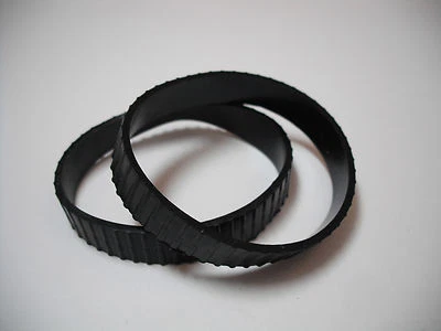 ¡NUEVAS BANDAS DE RODADURA! MATCHBOX KING SIZE REPUESTO BANDAS DE RODADURA UN PAR, K3, K8 Y K17 NEGRO.c Foto 1 de 2