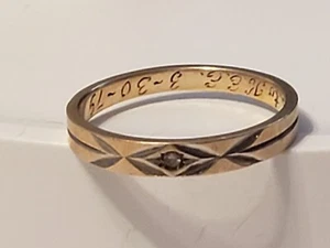 14K YELLOW GOLD WEDDING BAND RING W DIAMOND CHIP 1.85 G LADIES SZ 6 VG-FREE SHIP - Picture 1 of 17