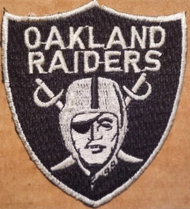 Oakland Raiders 1970s embroidered Iron on patch - Picture 1 of 2