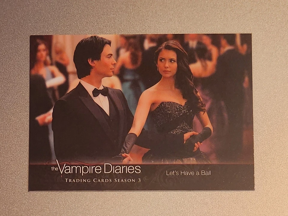 Cryptozoic: The Vampire Diaries "Let'S Have A BALL" #47 集换卡 — 第 1/1 张图片