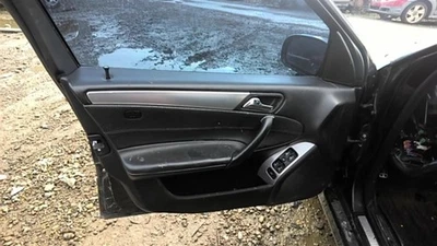 C230      2006 Front Door Trim Panel 31317097 Foto 1 de 4