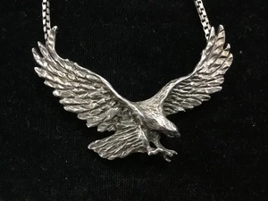 Vintage Sterling Silber Fliegender Adler, Krallen raus, Anhänger Halskette 34,6 Gramm - Bild 1 von 9