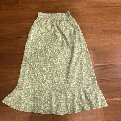 Maxi Falda Floral Ditsy Verde Azul Colección NastyGal con Volantes Ajustados EE. UU. 8 Foto 1 de 4