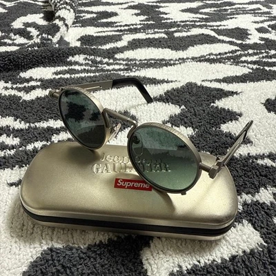 Gafas de sol Supreme Paul Gaultier plateadas Foto 1 de 4