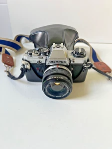 OLYMPUS OM10 Film Camera 35mm with 50mm Prime Lens Starter Student SLR - Picture 1 of 13