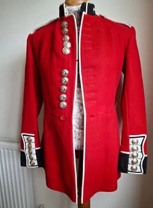 Welsh Guards Red Ceremonial Tunic British Army Foot Guards R&F 94cm chest - Picture 1 of 13
