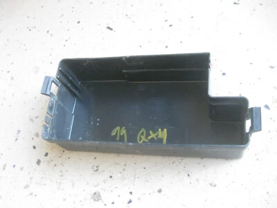 1998 1999 2000. 98 99 00  INFINITY QX4   FUSE BOX COVER  Lid OEM Foto 1 de 4