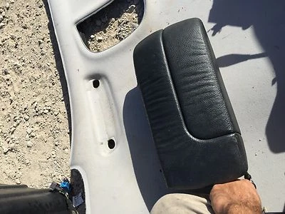 2003-2006 Mercedes-Benz W220 S430 S350 S500 S55 AMG S280 leather armrest console - Image 1 of 4