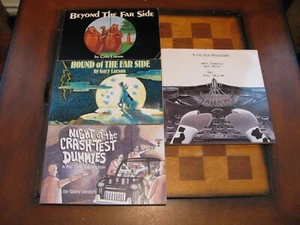 4-Gary Larson-The Far Side-Lot-Comics-The Last Chapter and Worse-Beyond the Far - Imagen 1 de 11