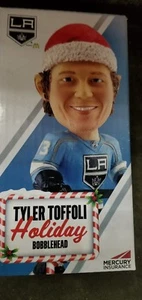 2017-18 TYLER TOFFOLI LOS ANGELES KINGS CHRISTMAS HOLIDAY BOBBLEHEAD SGA - Picture 1 of 1