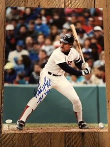 Wade Boggs Signed 16x20 Photo - Red Sox JSA Certified! HoF! - Picture 1 of 4
